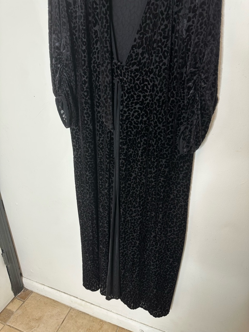 Torrid Leopard Print Velvet Burnout Dress Duster Size 2X - Picture 8 of 11